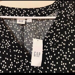 GAP casual dress with pockets